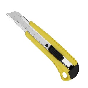 Пластиковый нож с сегментным лезвием Сталь (23101) 18мм