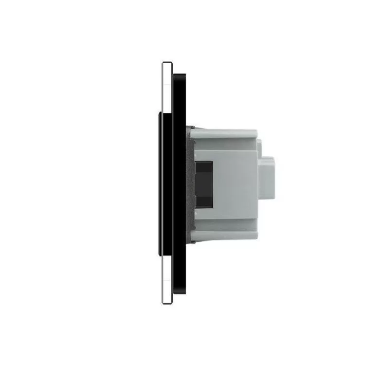 Сенсорний вимикач з трьома розетками Livolo чорний скло (VL-C701/C7C3EU-12) ціна 2 322грн - фотографія 2