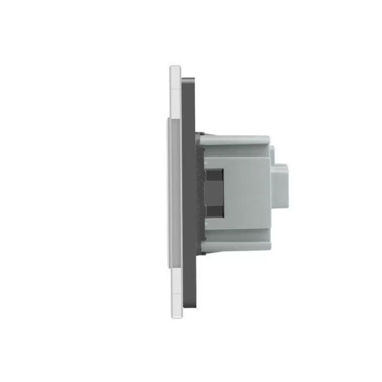 Сенсорний вимикач з трьома розетками Livolo сірий скло (VL-C701/C7C3EU-15) ціна 2 322грн - фотографія 2