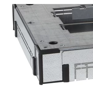 Металлическая коробка для напольного монтажа Schneider Electric ISM50333 OPTILINE