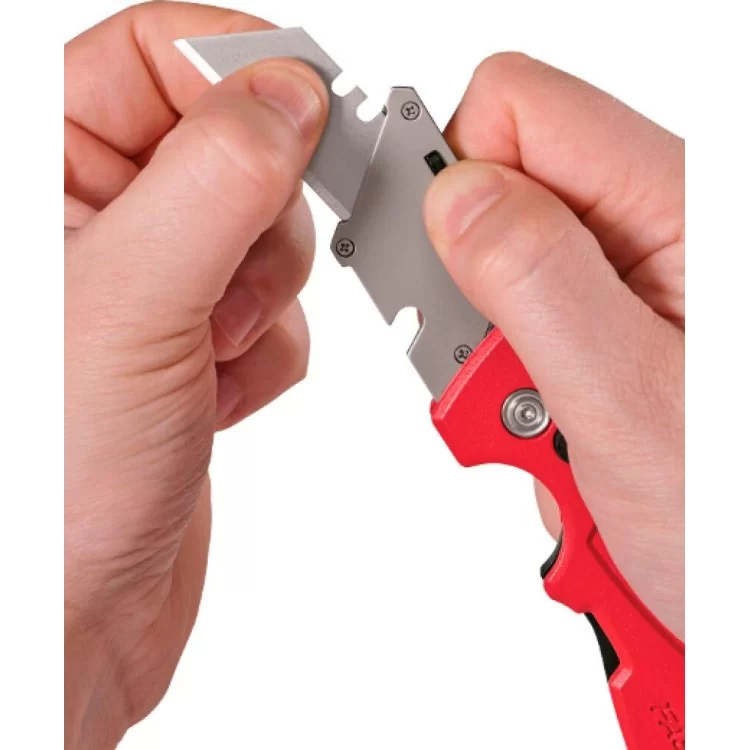 Многофункциональный выдвижной нож MILWAUKEE 48221903 FASTBACK с сохранением лезвий (1шт) отзывы - изображение 5